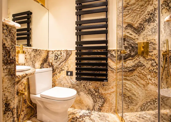 Vittoria's Atelier In Piazza Di Spagna Apartment *