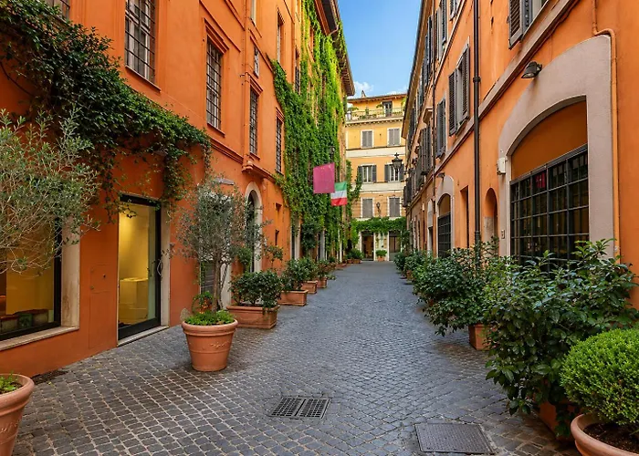 Vittoria's Atelier In Piazza Di Spagna