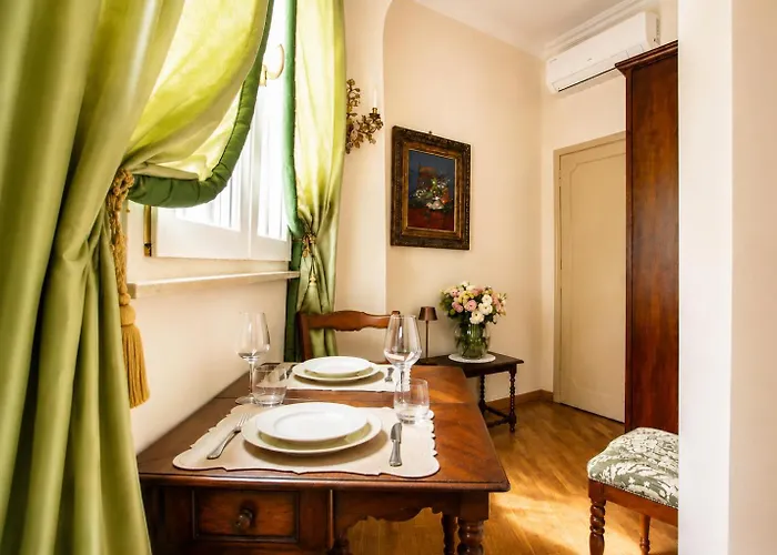 Apartment Vittoria's Atelier In Piazza Di Spagna